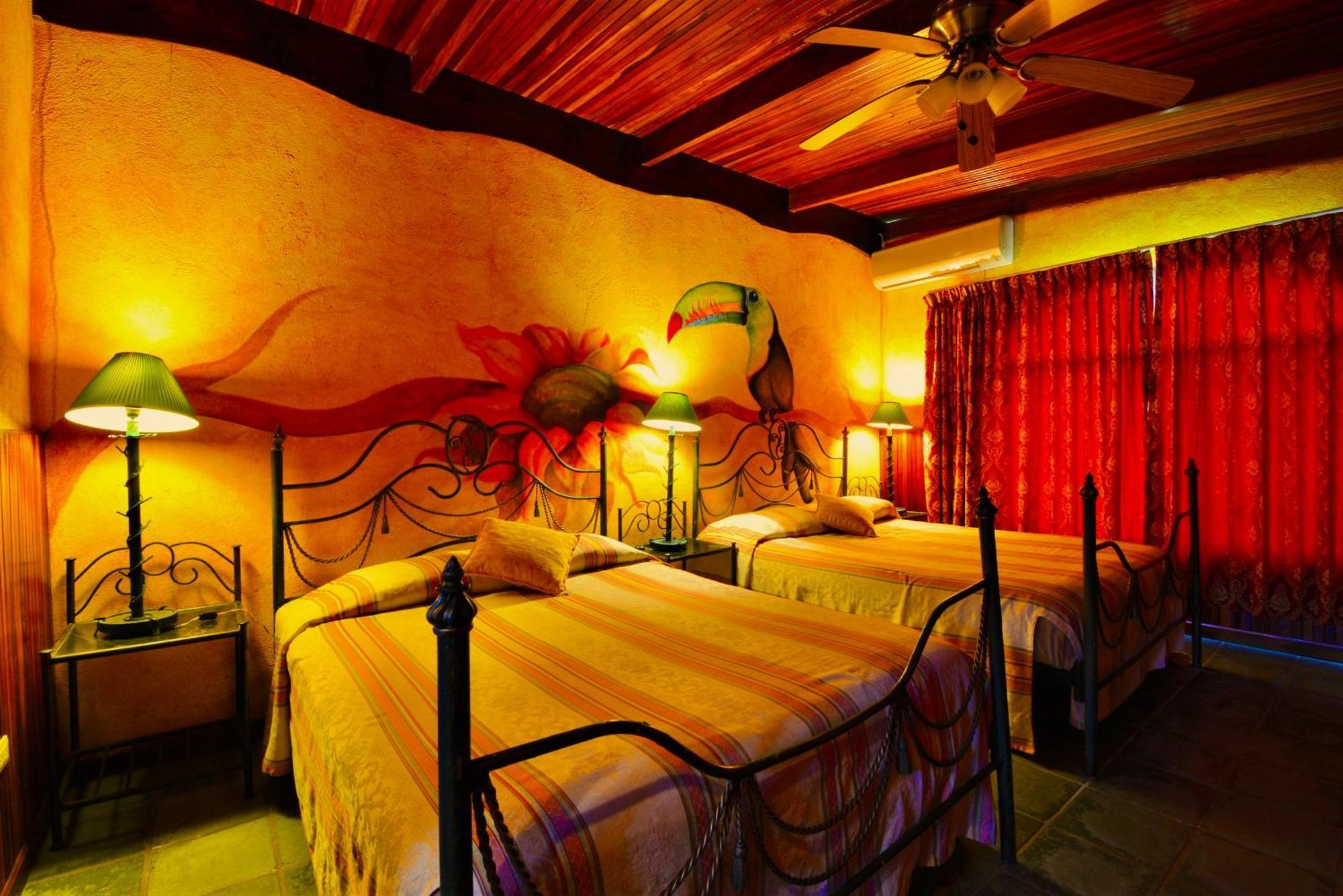 Hotel La Mansion Inn Arenal Nuevo Arenal Zimmer foto
